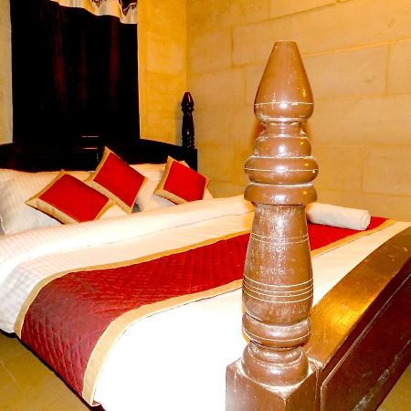 Hotel Fotiya Dzsaiszalmer Kültér fotó