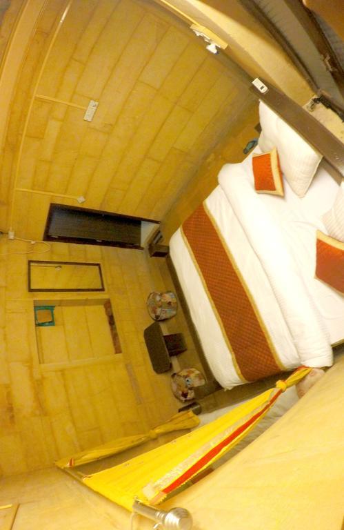 Hotel Fotiya Dzsaiszalmer Kültér fotó